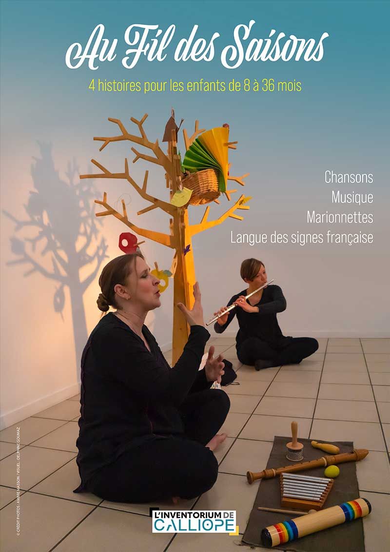 2 comédiennes et des éléments de décors pour les tout petits